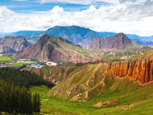 卓尔山